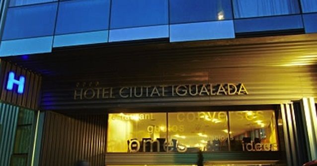 Hotel Ciutat Igualada Exteriör bild