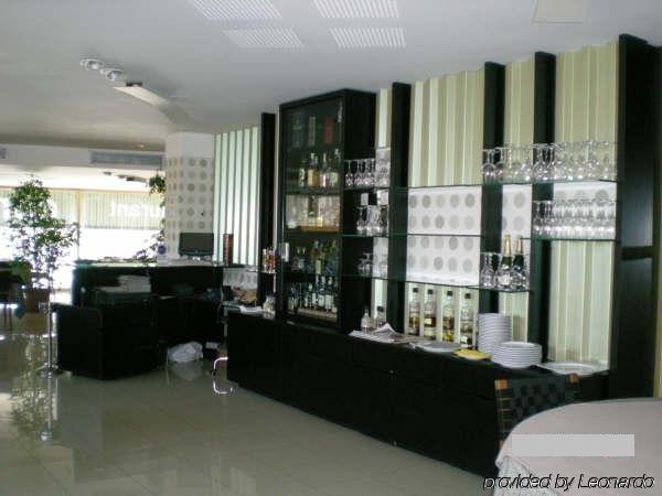 Hotel Ciutat Igualada Restaurang bild